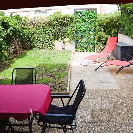 아파트 A 150 M De La Plage, T2 Climatise En Rdj, Parking Prive
